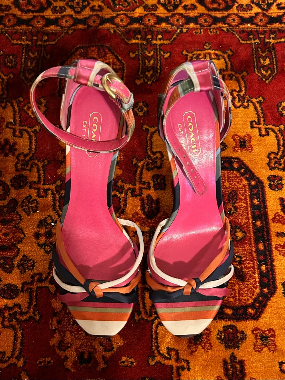 RARE VNTG Coach “Tabitha” Platform multicolor stripe heel!